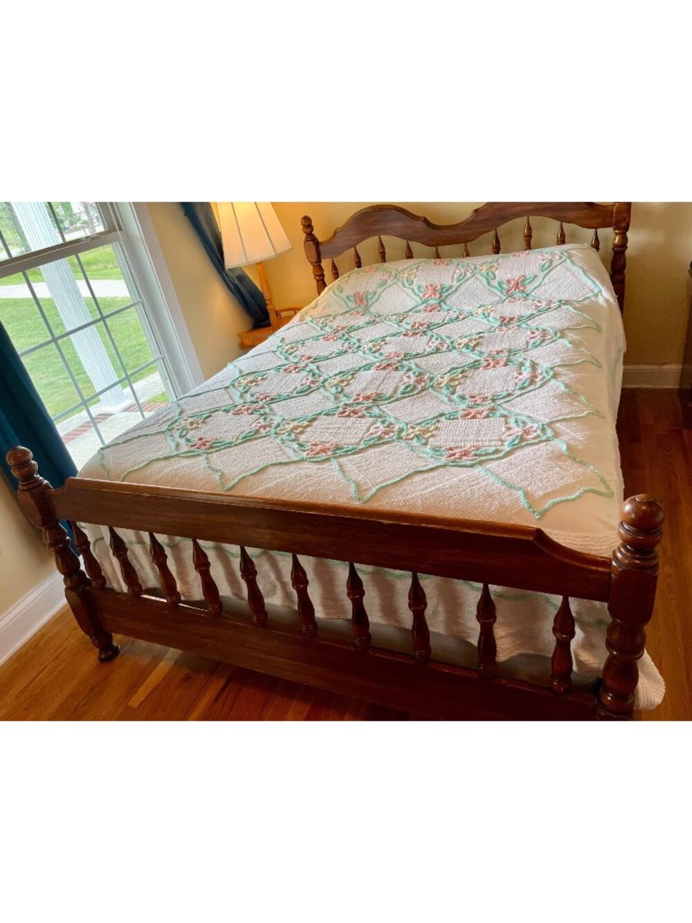 Vintage White Chenille Bedspread With Pink & Green Floral Tufting - Full/Double